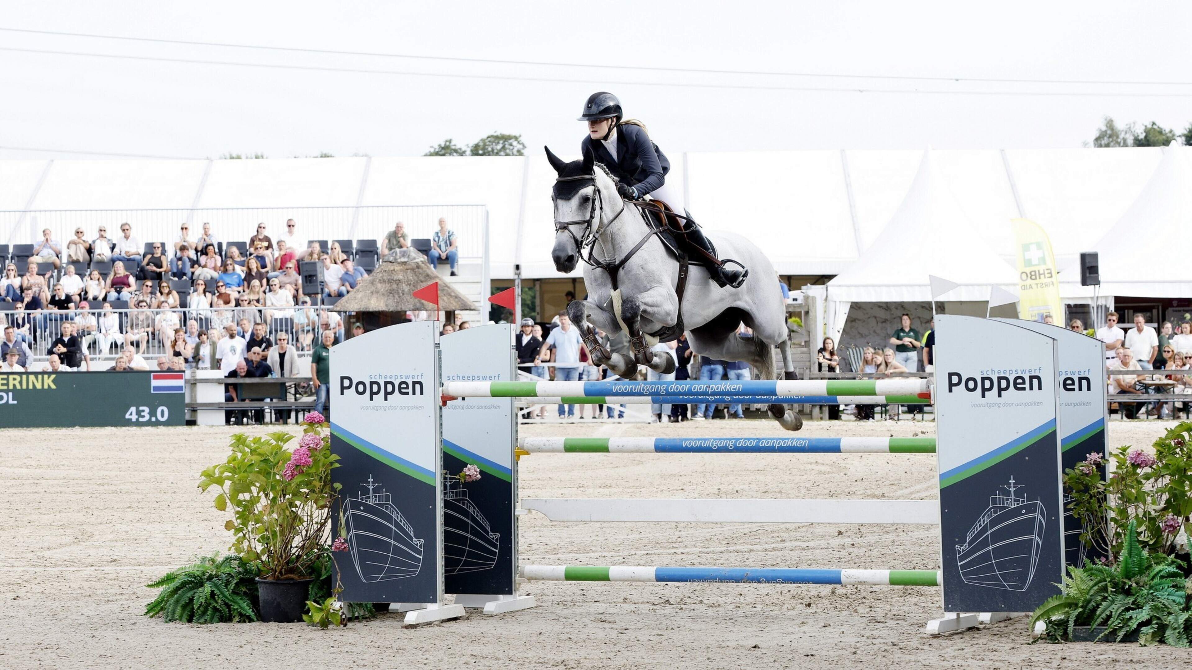 Evi Wiefferink wint met Jucatan de Championnat op CH De Wolden