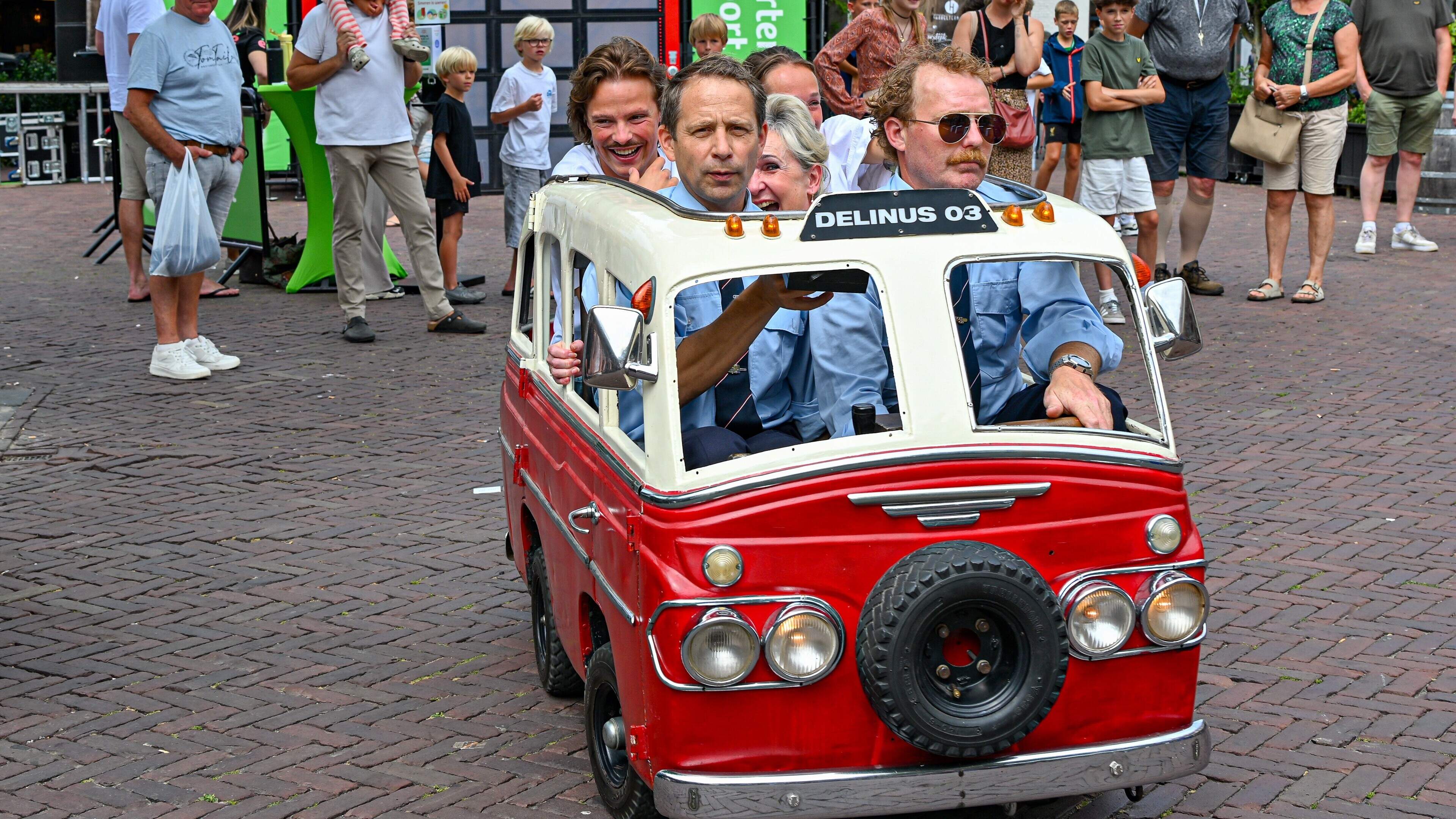 De stad komt volop in beweging tijdens de eerste Donderdag Meppeldag van het jaar. ’Wat is dit toch 