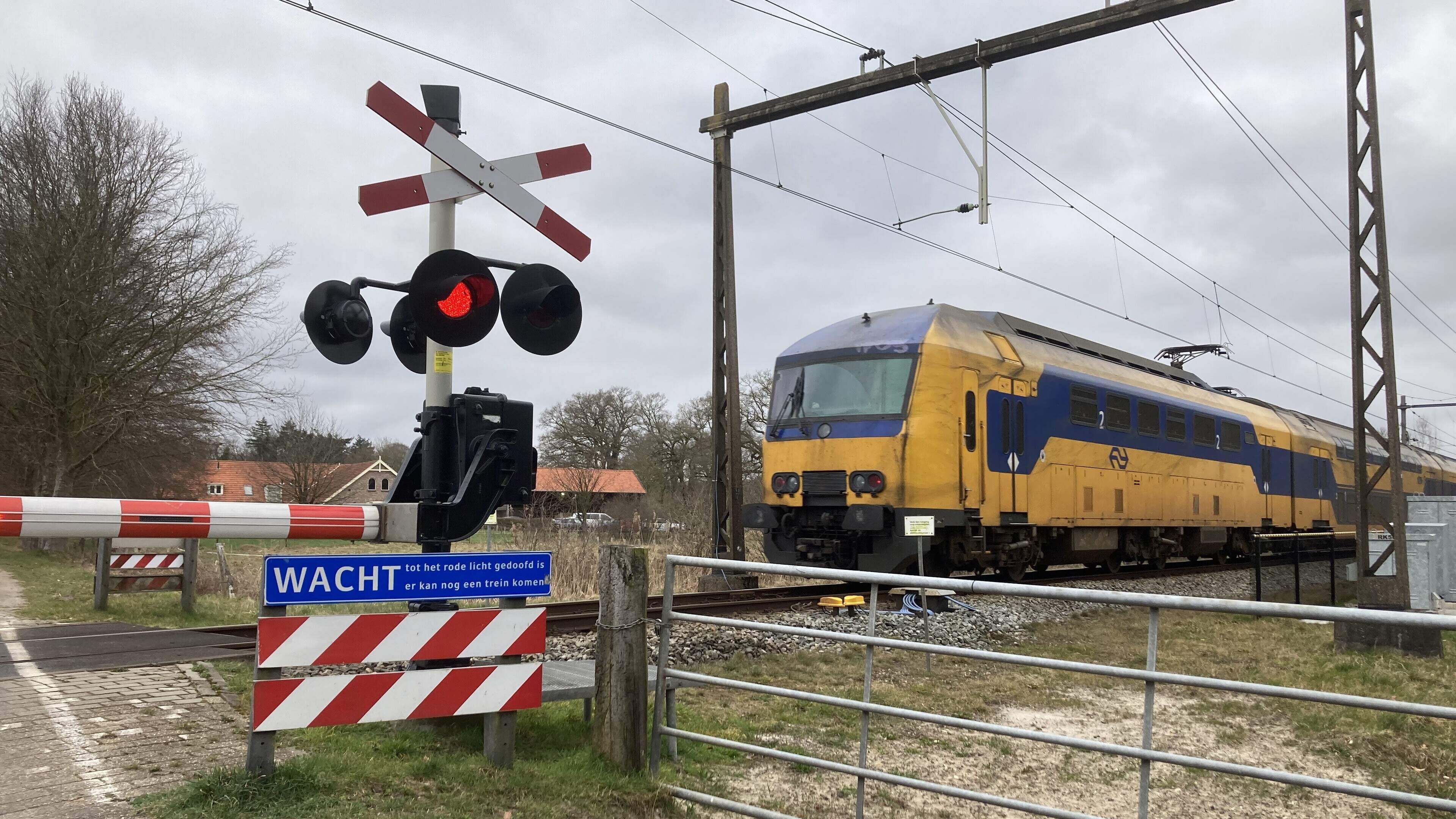 Het is goed dat er een verbod komt op het plaatsen van bagage op treinstoel | Stelling van de week