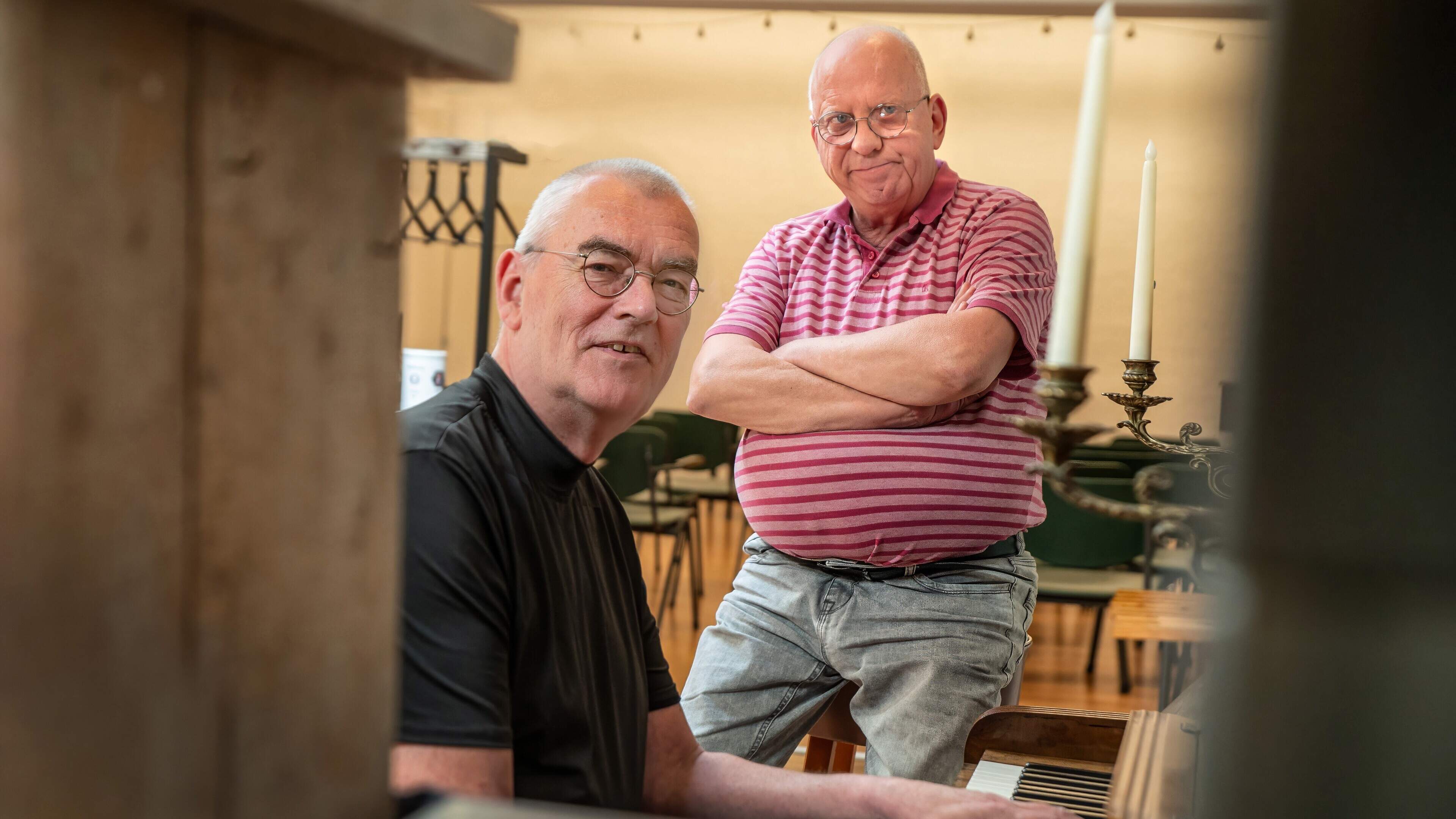 Johan en Tjako hebben een concertzaal aan huis: ze wonen in een oude school in Wilhelminaoord