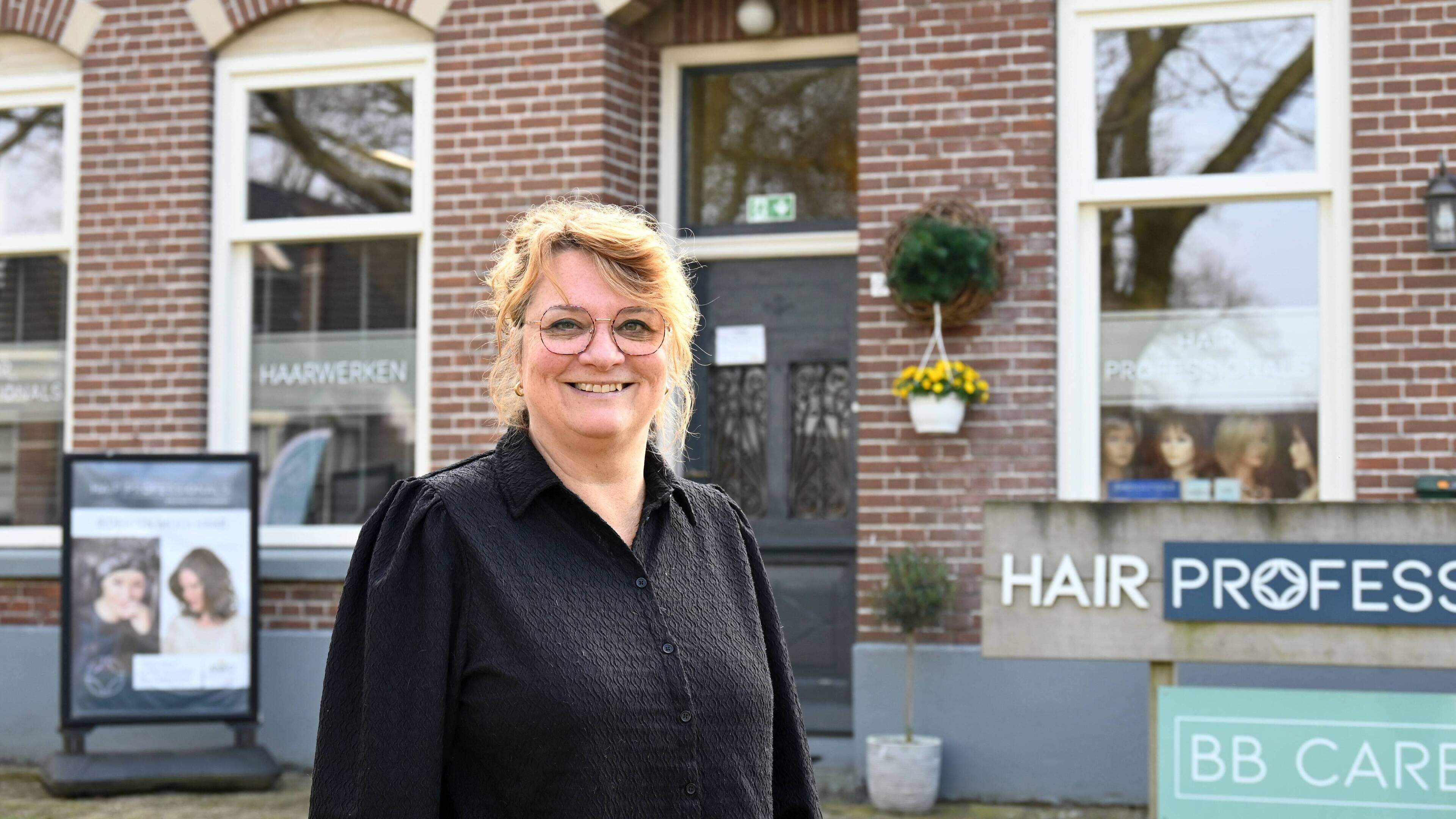 Onderneemster Monica Oostra verhuist met Hair Professionals en BB Care naar Ruinen